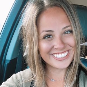 Meet your Posher, Kenna